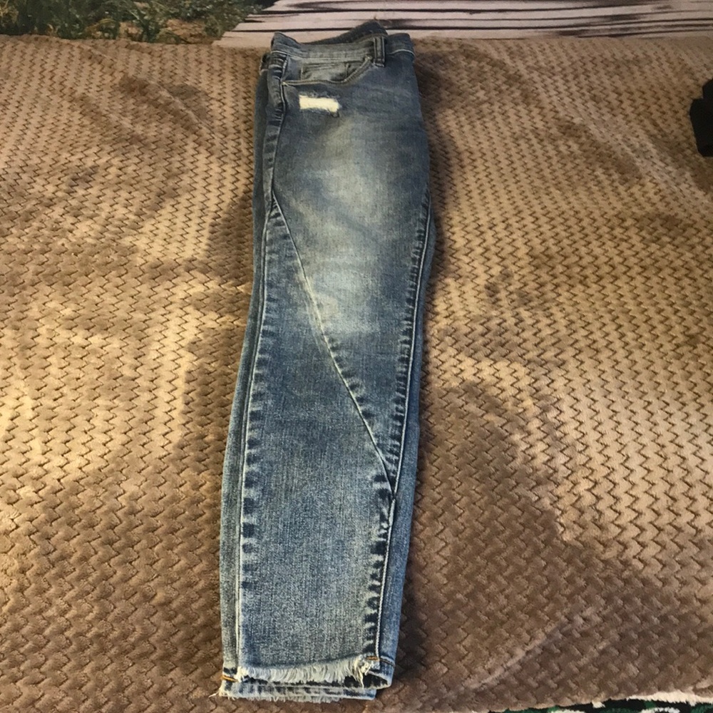 [BLANKNYC] the Reade crop jeans